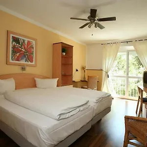 Runa's Aparthotel Hallbergmoos