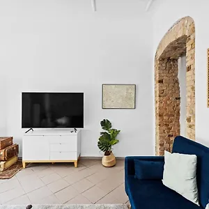 Trendy 3 In Kreuzberg Apartment Berlin