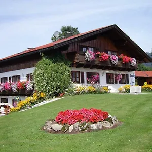 Baur Apartment Arnbruck